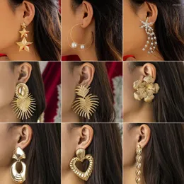 Renk Noel Yıldızları Satan Dangle Küpeler Çiçek Kar Tanesi Rhinestones Love Ear Studs Drop Yıl Takı Hediyeleri