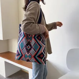 Torby na zakupy Knitting Gypsy Bohemian Boho Chic aztec tote torba Kobiet szydełka wełniany otwarty kuper najwcześniejszy 2024 Bolsos