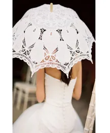 New Style Lace Bridal Parasols White Ivory Wedding Umbrella New Pography props 82cm Diameter 68CM length Beautiful Bridal Acces7712455