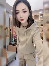 2024 High Necked Short Hooded Top Sports Set for Women's Spring Autumn Winter Winter Loose Pants Two-Piece Set Fashion S-2XL 240122