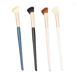 Makeup Brushes Half-shaped Nose Shadow Brush Sickle 3D Natural Three-dimensional Small Fan-shaped Beveled Contour