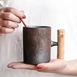 Japoński w stylu zabytkowym ceramicznym kubkiem kawy kubek Rust Glaze herbaty mleczne piwo kubek z drewnianą rączką do pucharu domowego