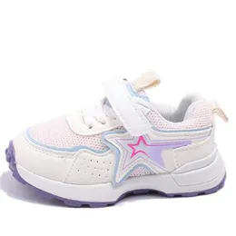 2024 Spring Spring New Fashion Boys Girls 'Girls' Mesh Shoes Breatable Fleaf Colors Baby Walking Shoes Wild's Sports Shoes