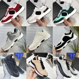 2024 Designer Kvinna Running Shoes Star Out Off Office Sneaker Luxury Channel Casual Shoe Black White Grey Plaid Woolen Fashion Mens Women Trainers Sport Sneakers