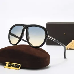 Tom ﾠ Ford TF Fashionabla solglasögon för män och kvinnor Ovalformade glasögon med transparent ram och UV -resistenta solglasögon 1627 Z5XF
