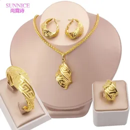 Dubai feminino cor dourada conjuntos de jóias colar clipes brincos anel pulseira pingente africano conjunto casamento nupcial 240202