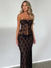 Mozision Lace Print Sexy Dress Set Women Broolless Crop Top and Long Skirt Matching Sets Female Night Club Party اثنين