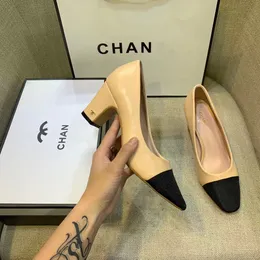 Women's fashion flats, Designer brand luxury flats, women's open-heel boat shoes, embroidered leather lettering shoes, women's dating high-heeled dress shoes