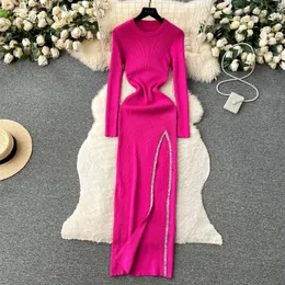 YuooMuoo Frauen Kleid Sexy Cut Out Paket Hüften Split, Figurbetontes Kleid Herbst Winter Mode Dame Gestrickte Party Kleid Maxi Roben 240126