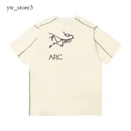 Arc T Shirt Mens Camisetas Arctery Jacket Tees Edition Arcterx Jacket Versátil Moda Arctery Marca Clássica Impressão Colorida Solta Mens Bird Camiseta Casual Camisa 575