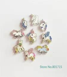 Ny designhäst FC1680 Floating Locket Charms Unicorn 10st Floating Living Charms As Gift Wholes Christmas Charms8131914