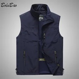 BOLUBAO Spring Men Waistcoat Outdoor Leisure Solid Color Vest Young Middleaged Pography Fishing Casual Vest Jacket Male 240119