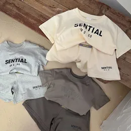 Designer-Babykinder Kleidung Jungen Mädchen Kleidung Sets Sommer T-Shirts Shorts Tracksuit Kinder Outfit