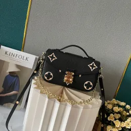 Projektanci Pochette Bag Mężczyznę dla torebek torebki Messenger Torby skórzane metis eleganckie damskie ramię na ramieniu torba na wschód West M46279