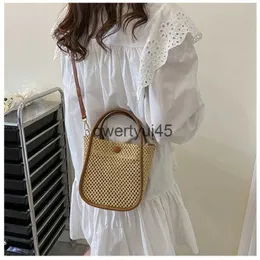 ショルダーバッグCeavni and Woven Women Bag 2023 New Vvintage and-Eld Bucket Wit ins Straw大容量クロスボディForh24217