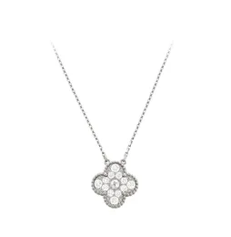 2024 Classic Four Leaf Clover Necklaces Pendants Girl Valentine 's Mother's Day Engagement Jewelry Gift Q10을위한 18k 18k