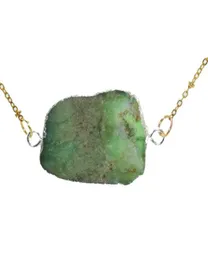 Nieregularna naturalna biżuteria Chrysoprase Stone Złącze Naszyjnik 2020 Kobiety Duże RAW PLICE Zielony Kwarc Kryształ podwójny 1692070