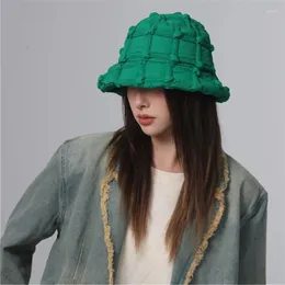 Berets Korean Version Autumn And Winter Padded Plaid Bucket Hat Women Niche Design Warm Simple Temperament Solid Color Bob Cap
