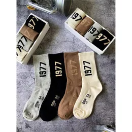 Mens Socks Womens Brodery Casual Cotton Sports Basketball and Mode No Box Drop Delivery Apparel Underwear Otjty