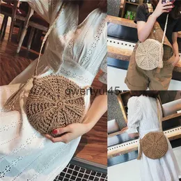 Axelväskor avslappnade damer Soulder Bag New Street Round Raan Wicker Woven Zipper Summer Beac Fasion Women and Bagh24218