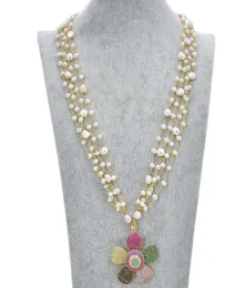 Guaiguai Jewelry 4 가닥 흰색 진주 목걸이 CZ 여성용 진주 목걸이 CZ Fave Flower Pendant Real Gems Stone Lady Fashion Jewellery1758449