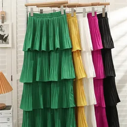 Qooth-skiktad hög midja kjolar Casual Solid Color Cake kjol QT1683 240201
