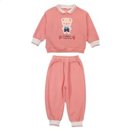 1-7 yıl Sonbahar Bebek Kız Giysileri Set Çocuklar Karikatür Ayı Tutt Tasak Sweatshirt Üstleri ve Jogger Pantolon Takım Çocuk Kıyafet 240218