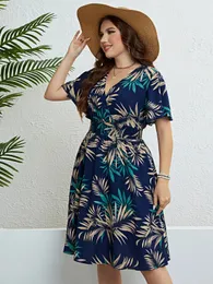 Plus size floral impressão envolto com decote em v vestidos femininos curto plissado mangas a linha bohemia robe casual senhora férias roupas 240129