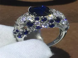 2019 Nuovi gioielli di lusso più venduti Anello in argento sterling 925 con forma di cuscino Zaffiro blu Pietre preziose con diamanti CZ Anello con fascia nuziale da donna G5205867