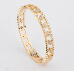 Pulseira de flor elegante em 3 cores, pulseira oca, flor de ameixa feminina com diamante banhado a ouro 18K, pulseira com fivela, joias, presente de festa de aniversário de casamento