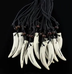 12 PCS TRIBAL STYLE IMITATION YAK BONE CARVING FAKE WOLF TOOTH AMULET PENDANT WOOD BEADS NECKLACE WHOR