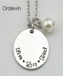 LIVE LOVE HEAL Inspirational Collana con pendente personalizzato inciso inciso a mano per la signora della moda Bel regalo di gioielli 18 pollici 22 mm 10 pezzi Lo1949713