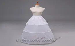 2020 Akcesoria dla nowożeńców w rozmiarze zapasów Petticoats na suknie balowe Formalne noszenie ślubnych sakwy piłkarskich Nowy styl 127495227