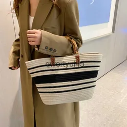 Totes 2022 Winter Coon Rope Woven Tote Bags for Women Brand Bamboo Soulder Bag Cute Purses and andbags Designer SoppingH24218