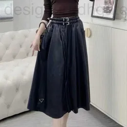 Röcke Designermarke Prads Hochwertiger dreieckiger Lederrock für Frauen Mode Taillengürtel Big F4FH