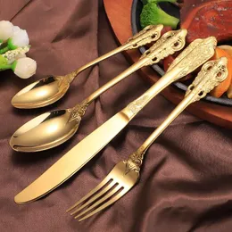 Servis uppsättningar Creative Spoon 304 Court Western High-end guldplätering av rostfritt stål knivgaffel 4-delad retro empaistic bordsuppsättning