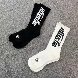 2024 New Cotton Socks 편지 인쇄 따뜻한 커플 양말