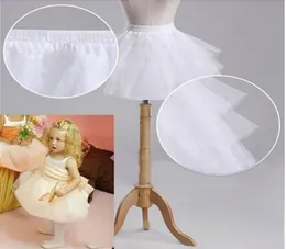 2016 Çocuk Petticoat Düğün Aksesuarları 3 Katmanlar Çember Çiçek Kız Formal Elbise Kısa Crinoline Kid Prenses Avukatkirt8623110