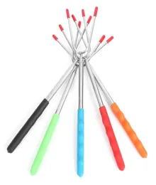 5pcsset Hållbara BBQ -gafflar Lätt att bära Hit Color Telescoping Barbecue Marshmallow Roasting Sticks Outdoor BBQ Fork5938285