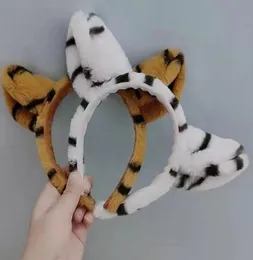 Tiger Ear Head Bandı Peluş Leopar Saç Aksesuarları Çember Sevimli Simülatif Hayvanat Hayvan Partisi Kostüm Doğum Günü Tatili Cosplay PO Pro5820862