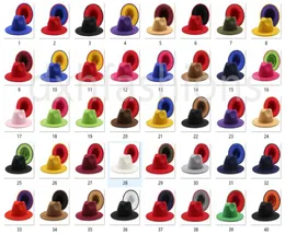 Nyaste 40 färger högkvalitativa ins falska ullfilt fedora hatt 2 ton olika färgbrimkapslar för kvinnor men2216784
