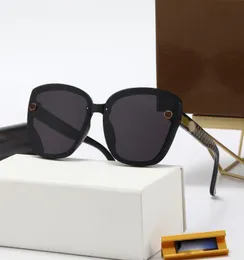 Whole 1 Piece Sunglasses Luxury Brand Designer Goggles Brown Black Classic Fashion Mens Women Sunglasses Eyewear Accessories Q5252753