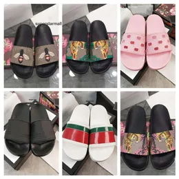 gglies gc guiii Herren-Designer-Slides, Damen-Designer-Sandalen, Sliders, Damen-Flip-Flops mit flacher Gummisohle, Grün, Rot, Weiß, Web-Damen-Slides für Männer, dicker Zahnradboden, JJ0S