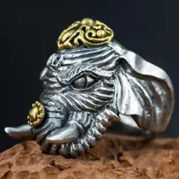 Tibetansk silverdesigner gammal ring trendiga modefingerhänningar Öppna personliga mångsidiga smycken Tillbehör VZ1J