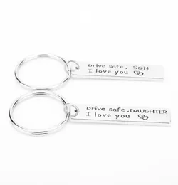 List biżuterii Drive Bezpieczny syn córka kocha cię klęcznik Lucky Keyring Keyring Charm Family Christmas Gift5494239