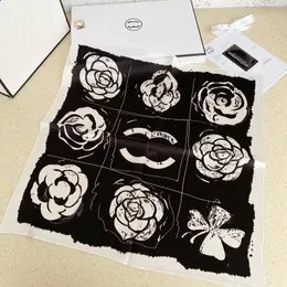 Lenços de seda xale designer lenço lenço luxuoso high end clássico carta padrão presente fácil de combinar toque macio