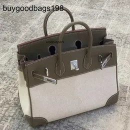 Designers Handbags Designer New Canvas Bag Womens Messenger Leisure Splicing Contrast Large Capacity Leather Portable One Soul Ju75