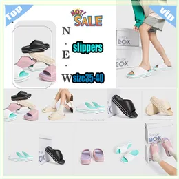 Kadınlar Sandal Tasarımcı Kadın Çiçek Sıkıcı Deri Daireler Sandal Lüks Marka Topuk Oğorya Çiftleri Ayakkabı Lady Düz Yaz Plajı Boyutu 40-45