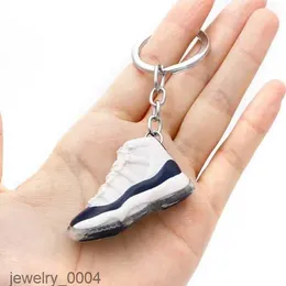 Fashion Creative Mini 3D Basketball Shoes Keychains Stereoscopic Model Sneakers Enthusiast Souvenirs Keyring Car Backpack Pendants Gift 6CX6