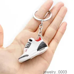 Fashion Creative Mini 3D Basketball Shoes Keychains Stereoscopic Model Sneakers Enthusiast Souvenirs Keyring Car Backpack Pendants Gift UWKL